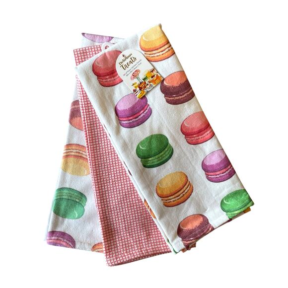 Macaroon Kitchen Towels 18x28 Pop of Color Set of 3 by Mireille Designs NEW - Picture 1 of 15